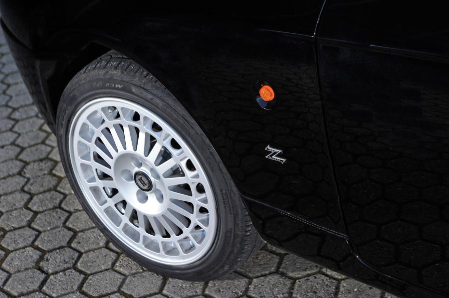  Lancia Hyena by Carrozzeria Zagato 1995 года  (фото 11 из 19)